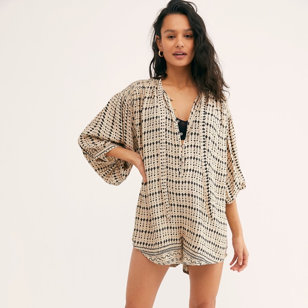 Jen's Pirate Booty Beige & Black Printed Romper